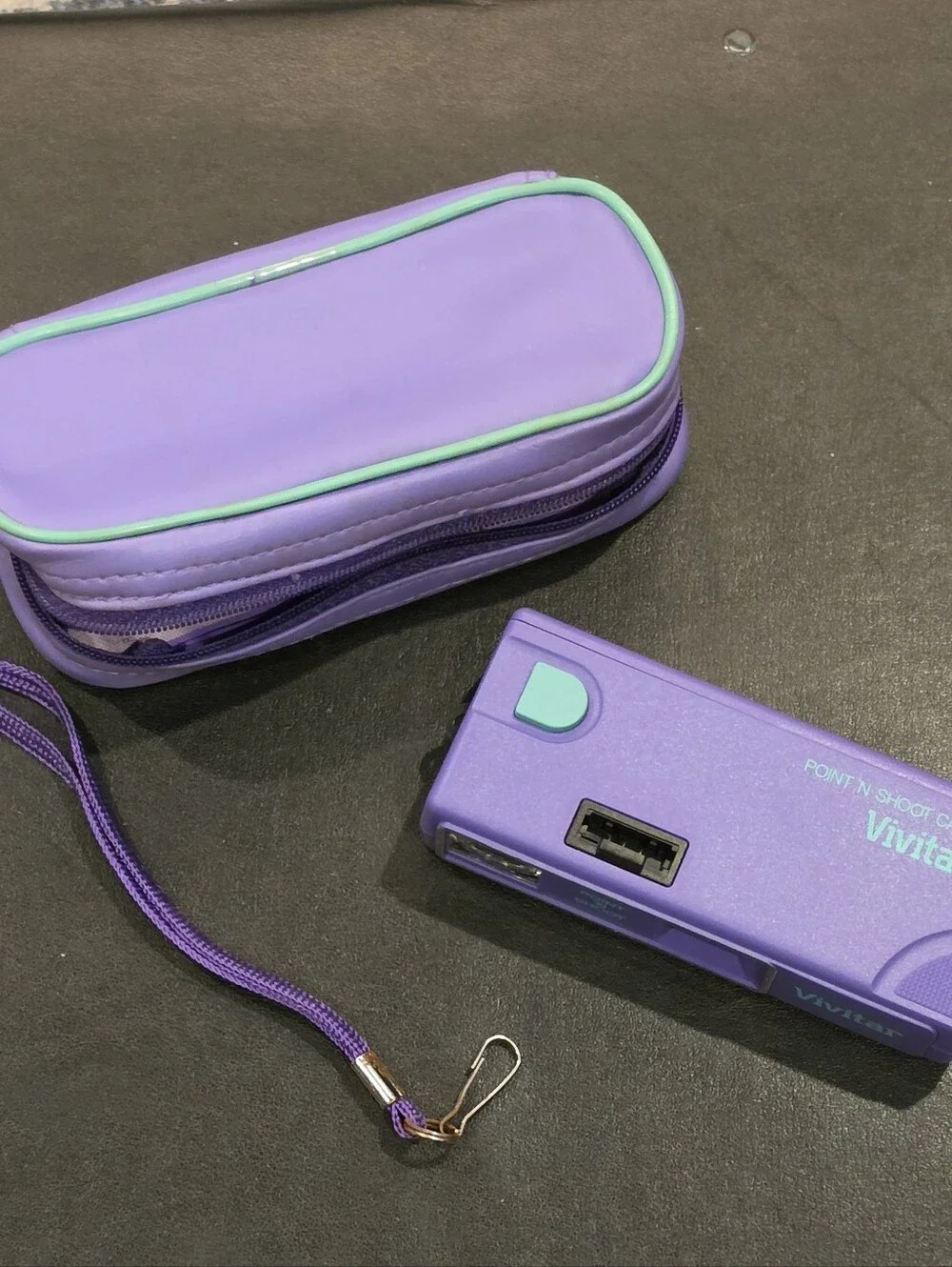 2 Vtg 1987 Vivitar Point 'N Shoot 110 Film Cameras Purple w/ Manual & 3 Cases